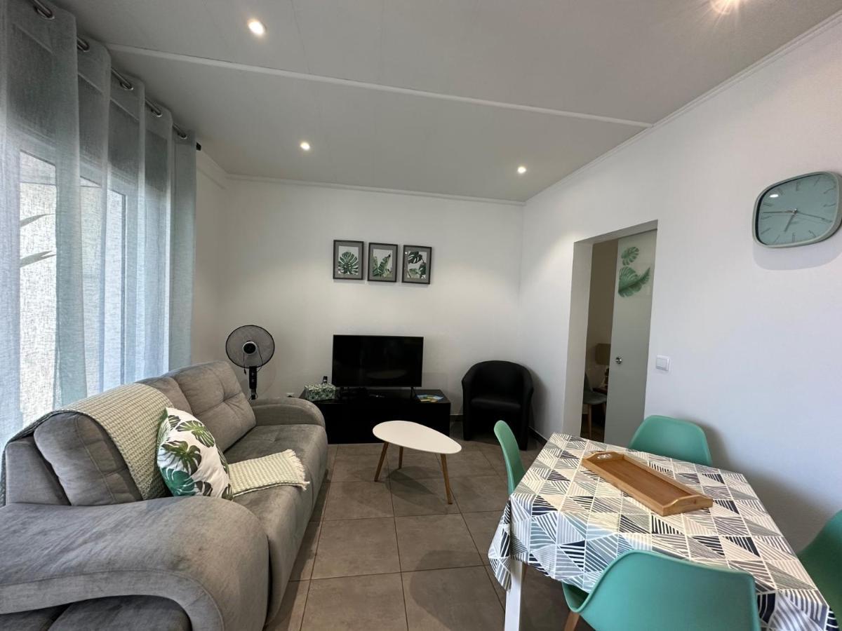 Paradise Apartments I 산타 크루즈 다스 플로레스 외부 사진