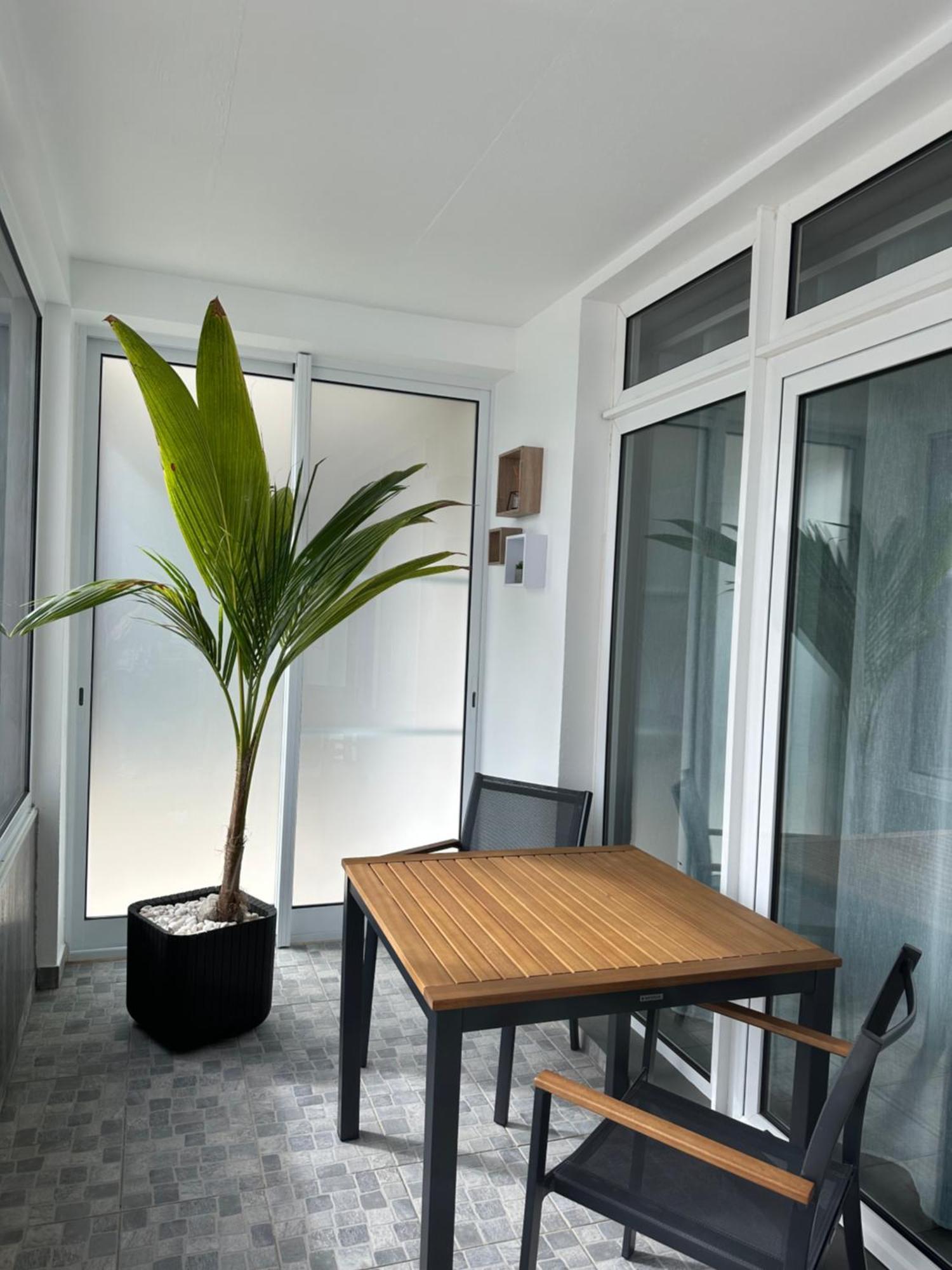 Paradise Apartments I 산타 크루즈 다스 플로레스 외부 사진